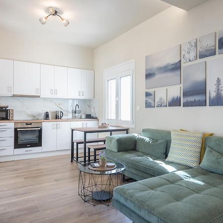 Attiki Metro Top Floor By Greece Apartment 雅典 外观 照片