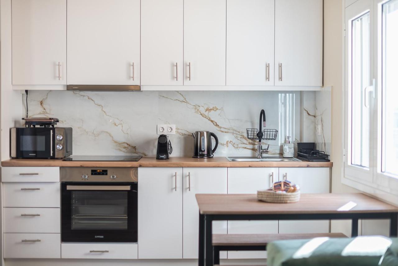 Attiki Metro Top Floor By Greece Apartment 雅典 外观 照片